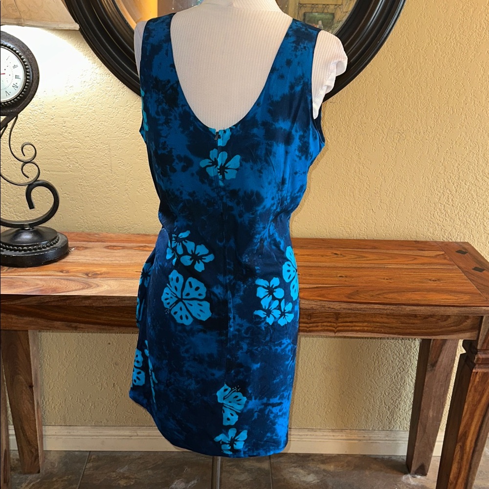 Blue Floral Sleeveless Dress - Picture 5 of 7